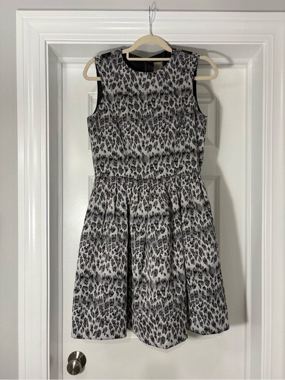 Taylor Sleeveless Gray Leopard Print Fit & Flare Dress